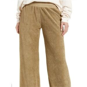 Urban Outfitters iets frans tan Curduroy Pants - small